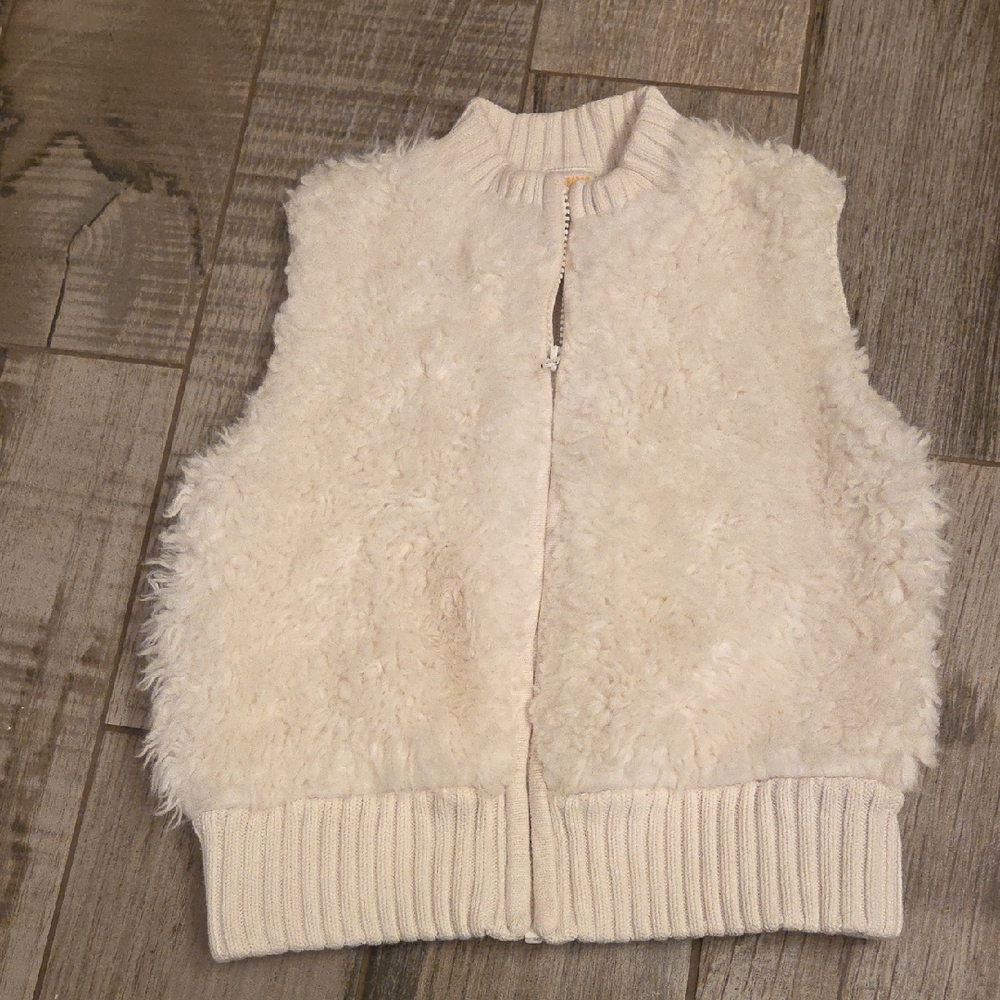 Gymboree White Fuzzy Sweater Vest